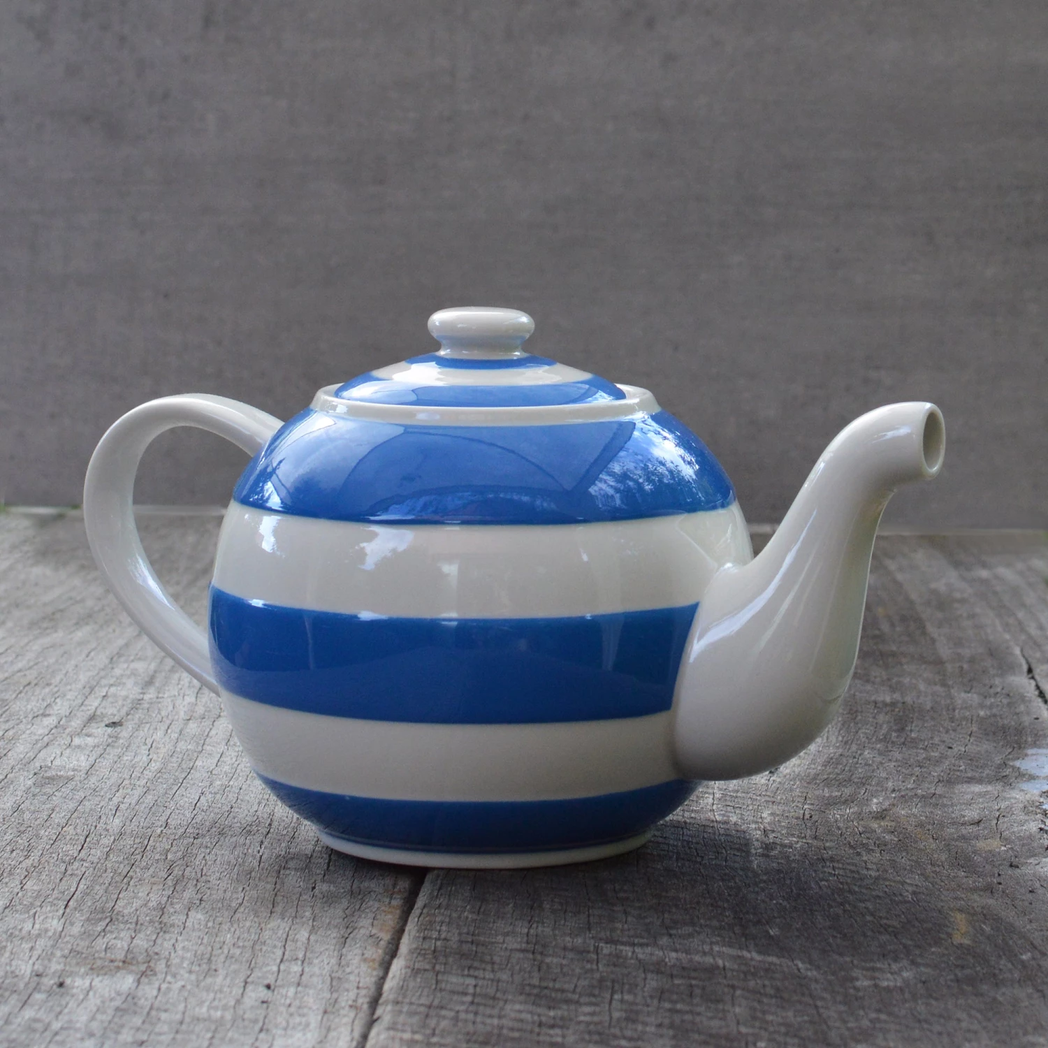 Cornishware Blue Large Betty Teapot 3 Cornishware Blue Large Betty Teapot