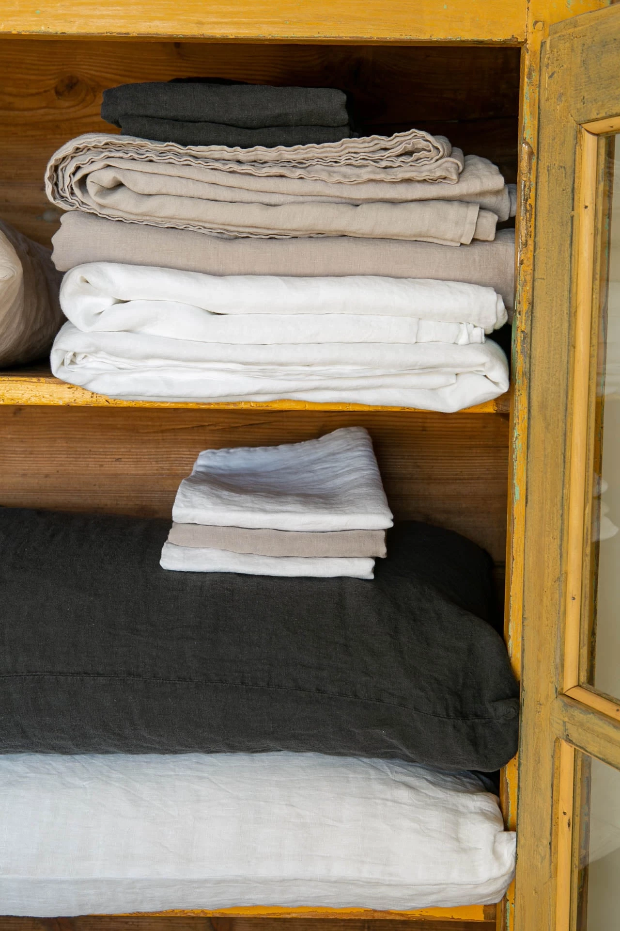 Scout House Scout Portuguese Linen Quilt Cover Set- King - White 5 Scout House Scout Portuguese Linen Quilt Cover Set- King - White