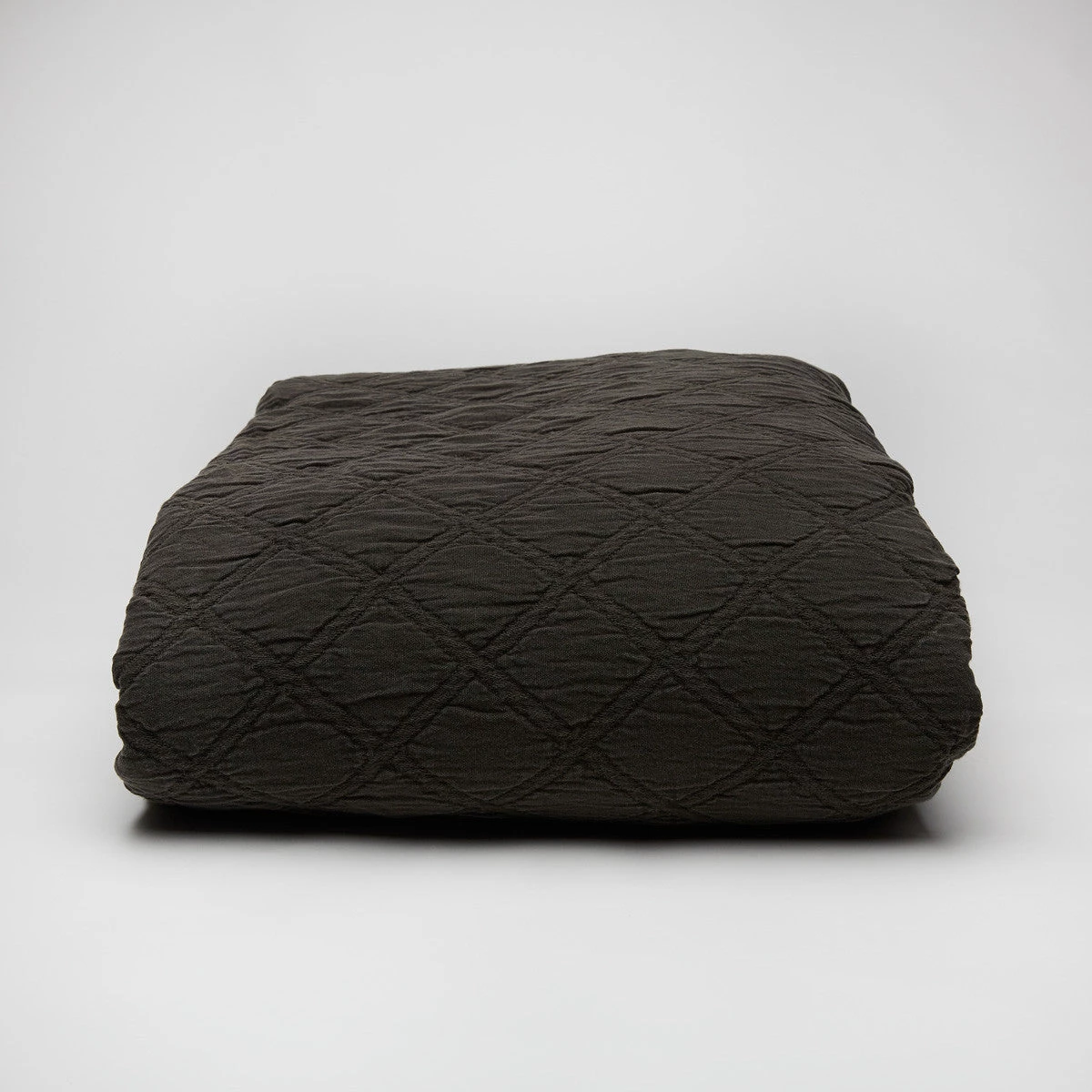 Scout Textiles Portier Cotton Coverlet- Noir 6 Scout Textiles Portier Cotton Coverlet- Noir