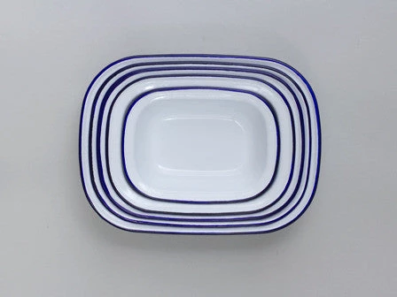 Falcon Enamelware Homewares Falcon Enamel Pie Set 5 Falcon Enamelware Homewares Falcon Enamel Pie Set