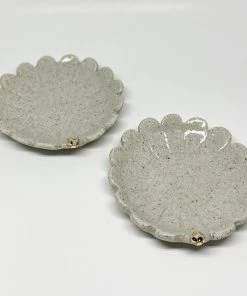 Bridget Bodenham - Flower Dish Dotted Gold Pearl 9 Bridget Bodenham - Flower Dish Dotted Gold Pearl