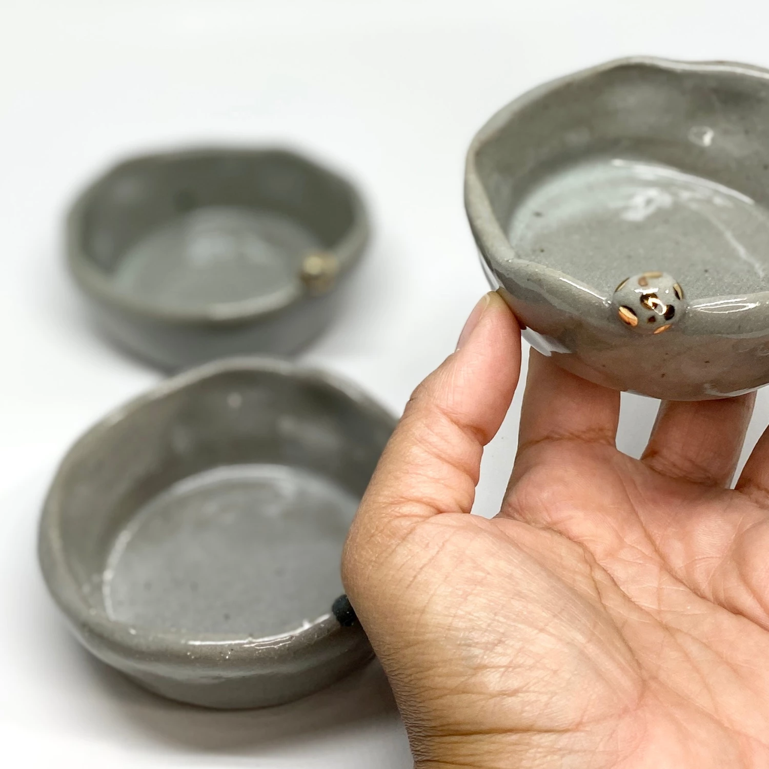 Bridget Bodenham - Salt Pot Grey And Spotted Gold Pearl 5 Bridget Bodenham - Salt Pot Grey And Spotted Gold Pearl