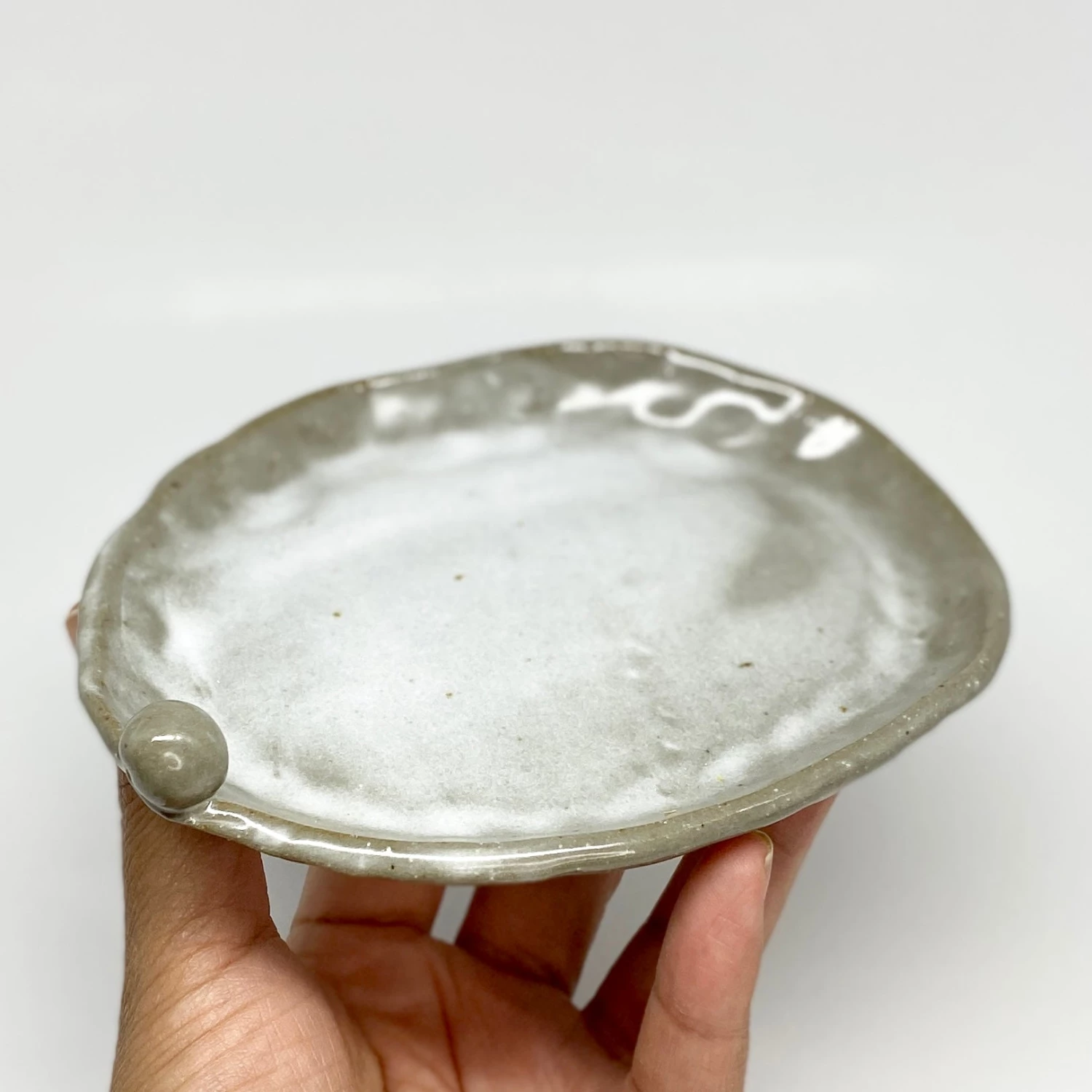 Bridget Bodenham Pearl Oval Dish Grey Gifts 3 Bridget Bodenham Pearl Oval Dish Grey Gifts