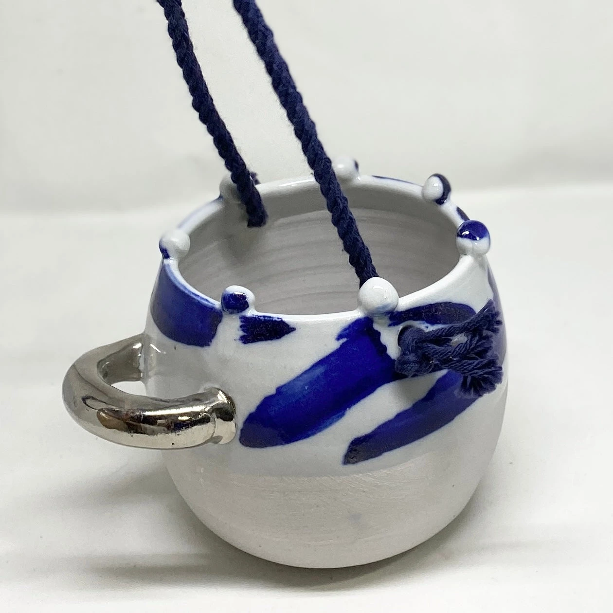 Gifts Bridget Bodenham - Hanging Planter 6 Gifts Bridget Bodenham - Hanging Planter