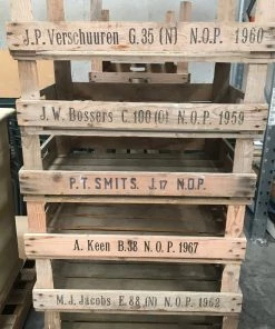 Scout VINTAGE EUROPEAN MARKET GARDEN PRODUCE TRAYS