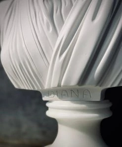 Egregia 56cm DIANA ALABASTER BUST 10 Egregia 56cm DIANA ALABASTER BUST