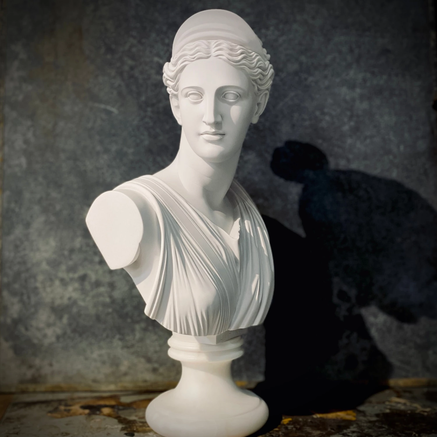 Egregia 56cm DIANA ALABASTER BUST 4 Egregia 56cm DIANA ALABASTER BUST