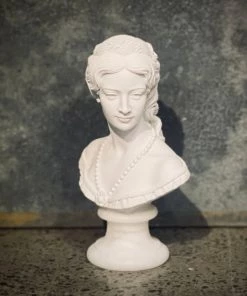 Egregia 15cm ELISABETH ALABASTER BUST Gifts 6 Egregia 15cm ELISABETH ALABASTER BUST Gifts