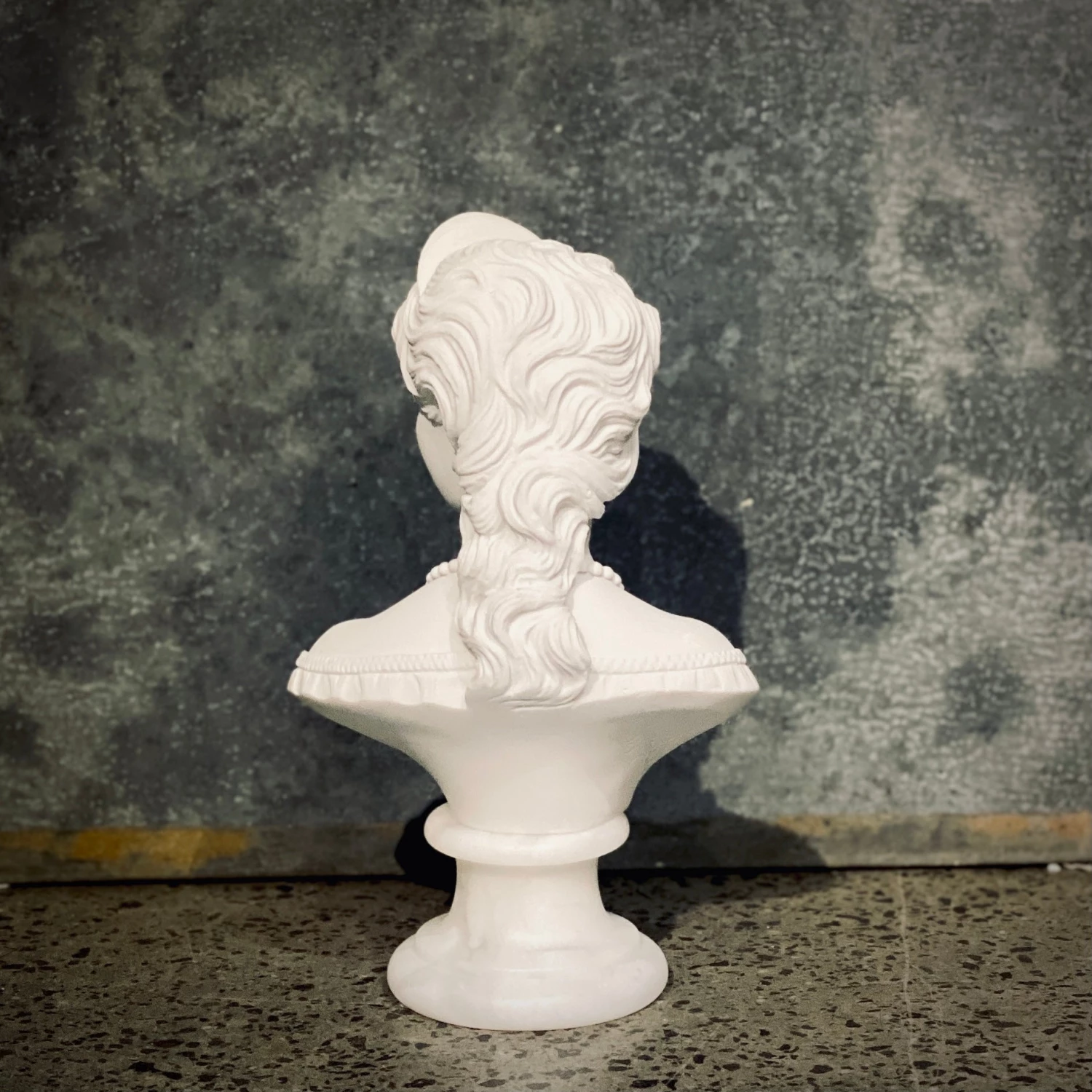 Egregia 15cm ELISABETH ALABASTER BUST Gifts 5 Egregia 15cm ELISABETH ALABASTER BUST Gifts
