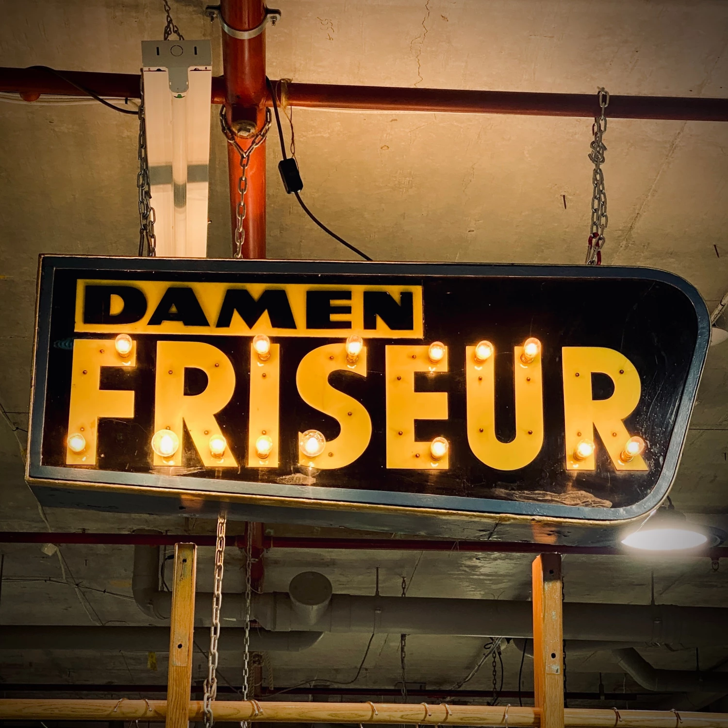 Scout House Vintage DAMEN FRISEUR (Ladies Hairdresser) Sign Gifts 4 Scout House Vintage DAMEN FRISEUR (Ladies Hairdresser) Sign Gifts