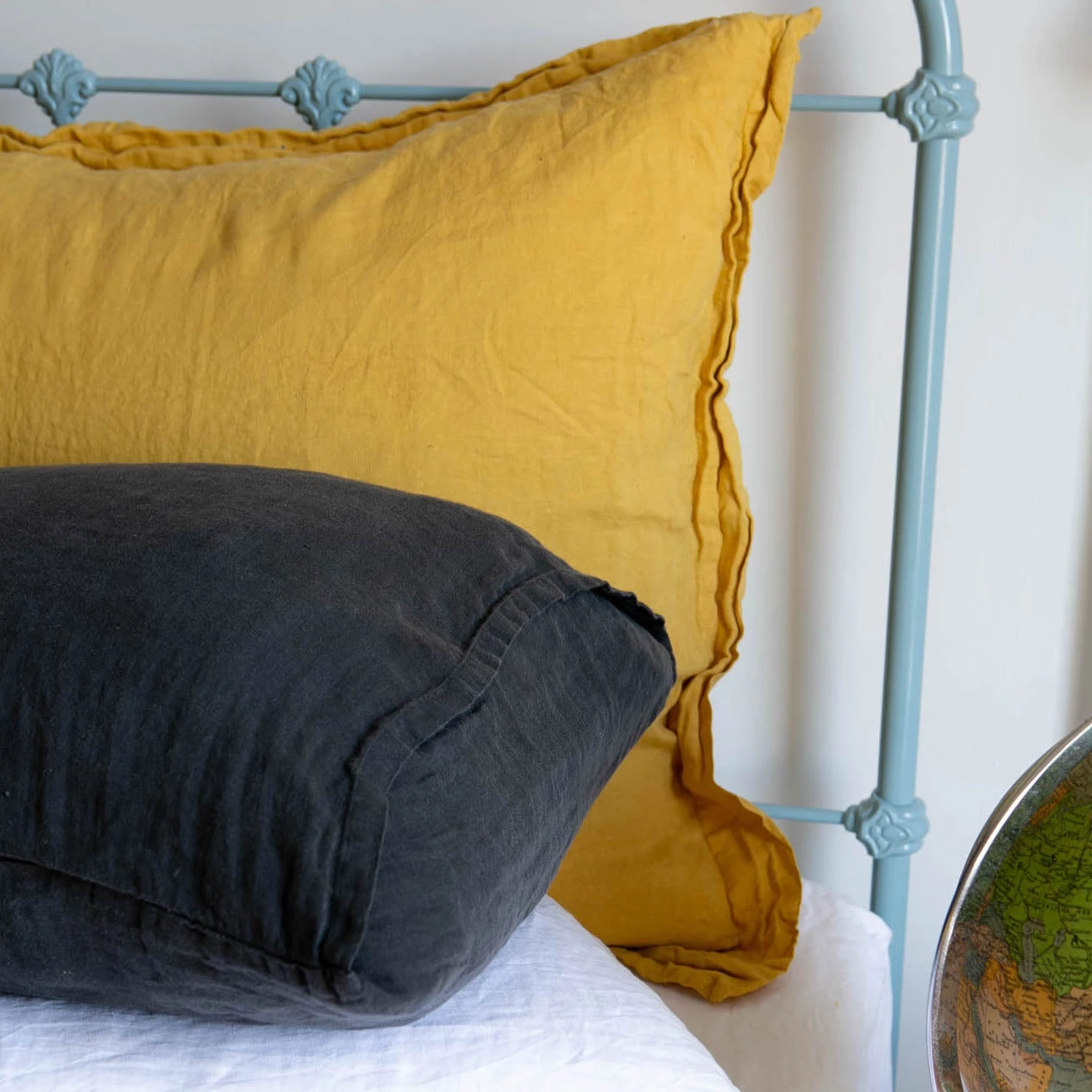 Scout House Scout Portuguese Linen Sheet Set- King - Charcoal 6 Scout House Scout Portuguese Linen Sheet Set- King - Charcoal