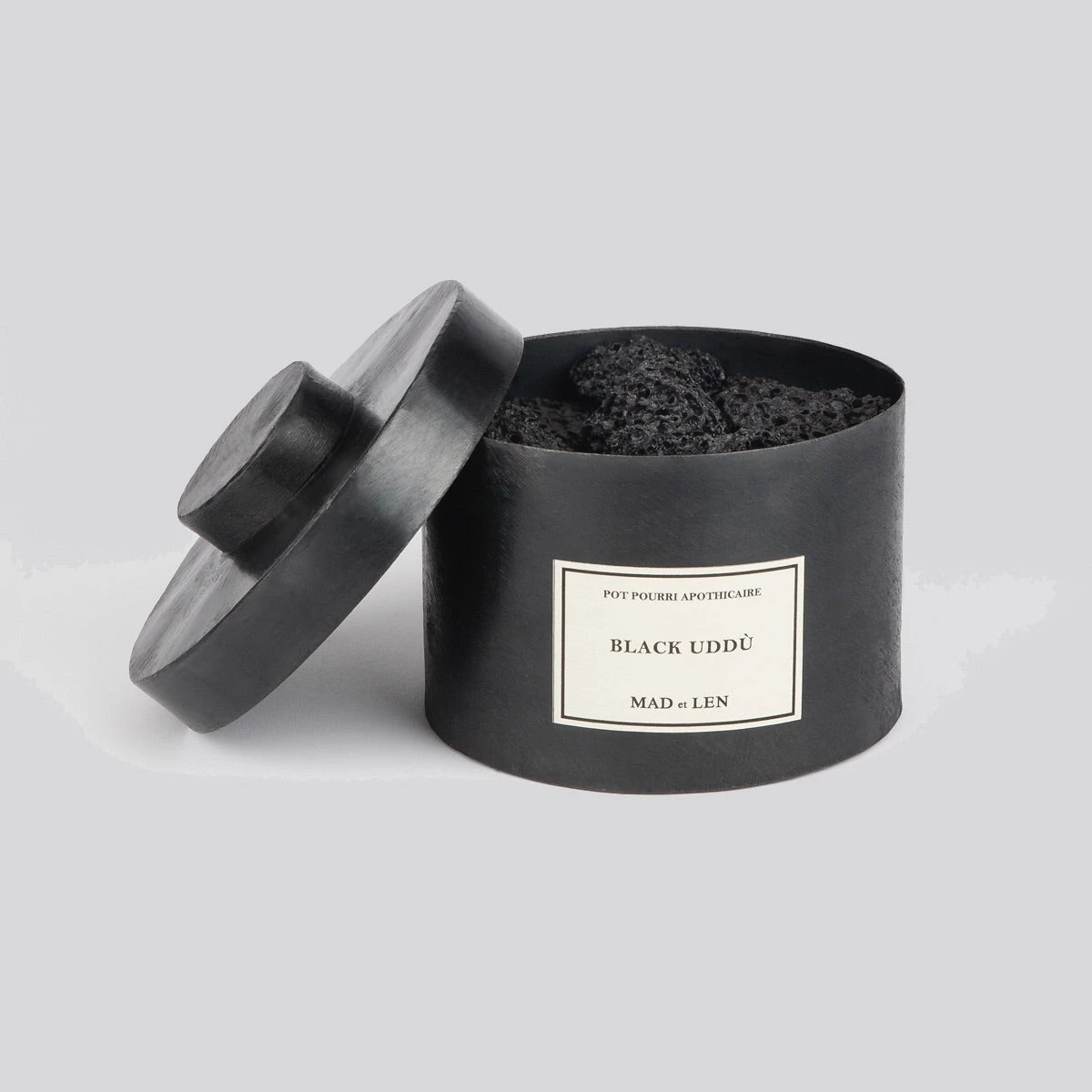 Home Fragrance MAD ET LEN - POT POURRI APOTHICAIRE LAVA ROCKS - BLACK UDDÙ 3 Home Fragrance MAD ET LEN - POT POURRI APOTHICAIRE LAVA ROCKS - BLACK UDDÙ