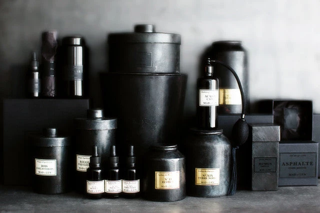 MAD ET LEN - TERRE NOIR- SCENTED CANDLE - 300g 5 MAD ET LEN - TERRE NOIR- SCENTED CANDLE - 300g