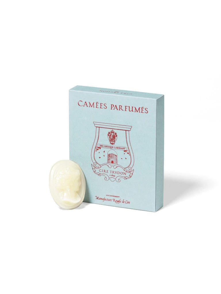 Cire Trudon La Promeneuse La Marquise Cameo 5 Cire Trudon La Promeneuse La Marquise Cameo
