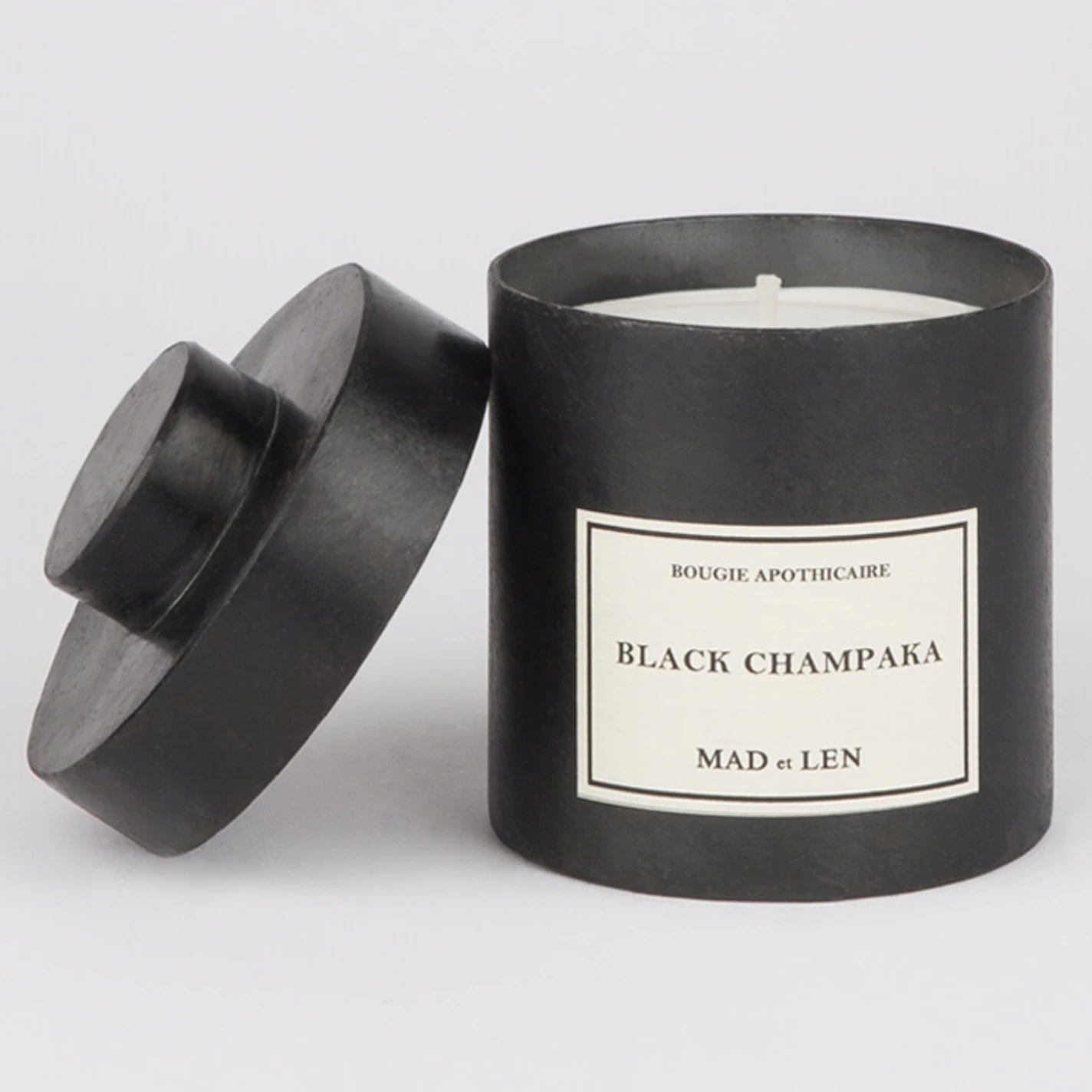MAD ET LEN - SCENTED CANDLE - BLACK CHAMPAKA - 300g Gifts 3 MAD ET LEN - SCENTED CANDLE - BLACK CHAMPAKA - 300g Gifts
