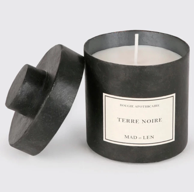MAD ET LEN - TERRE NOIR- SCENTED CANDLE - 300g 3 MAD ET LEN - TERRE NOIR- SCENTED CANDLE - 300g