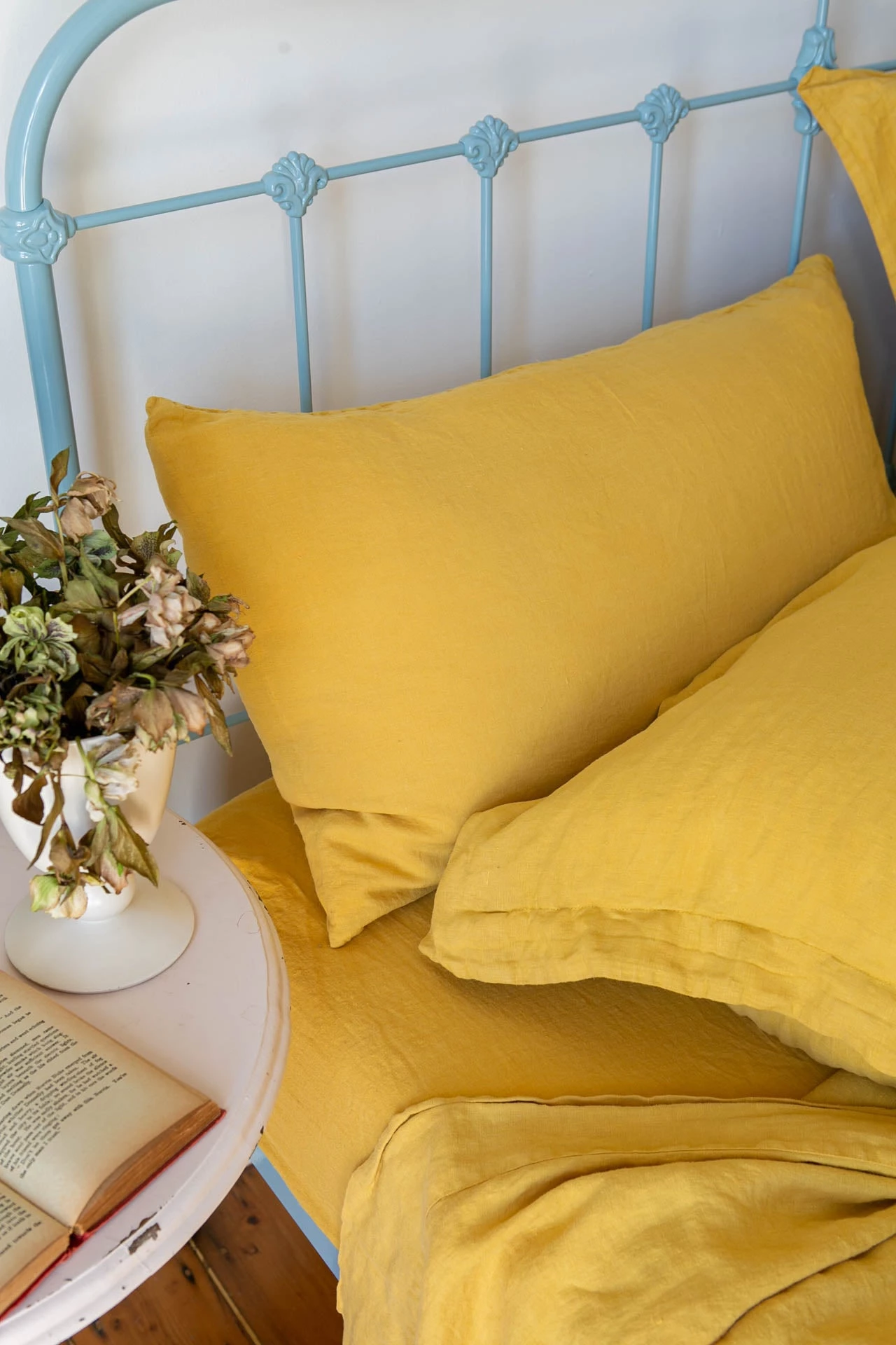 Scout House Textiles Scout Portuguese Linen Sheet Set- King - Mustard 4 Scout House Textiles Scout Portuguese Linen Sheet Set- King - Mustard